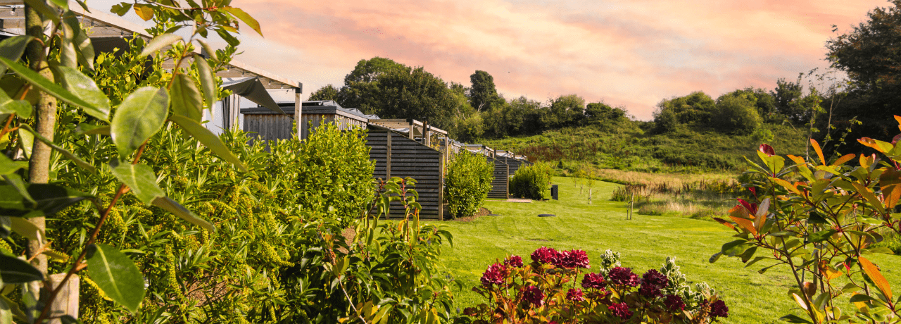 Jack's Alt-Stays Hot Tub Cabns Millport